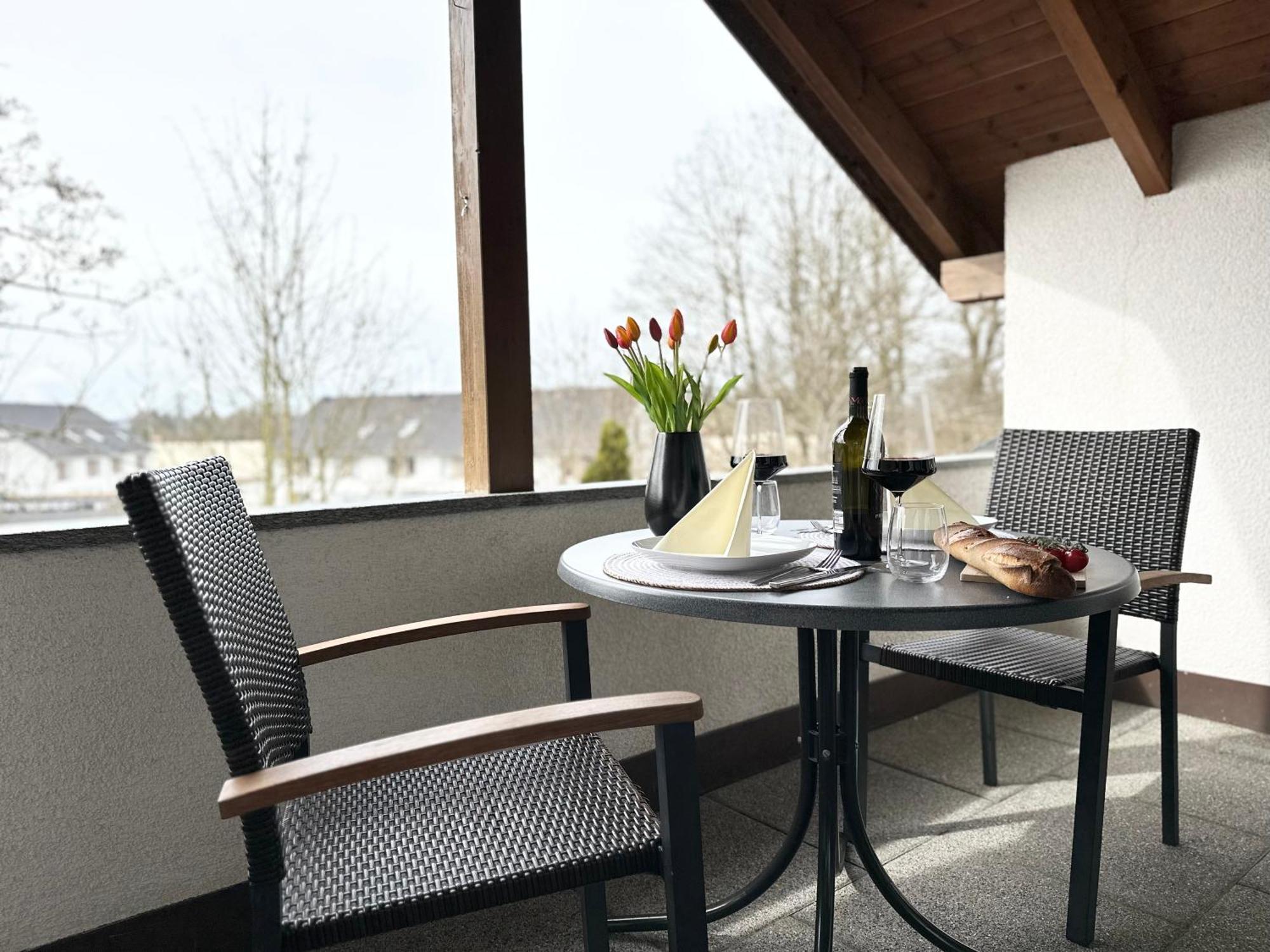 Seehaus Aachblick, Exklusive Appartements Und Ferienwohnungen Uhldingen-Mühlhofen Exterior foto
